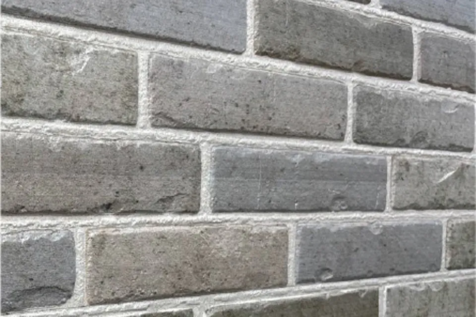 既存デザインを活かすクリア塗料